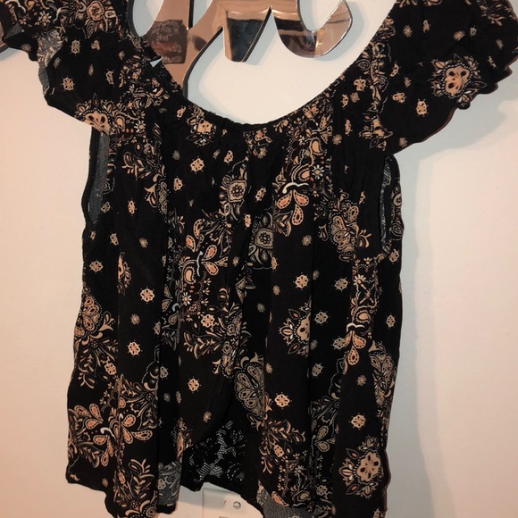 Forever 21 Top - Picture 4 of 5